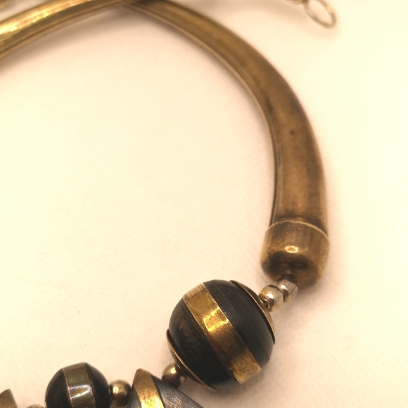 Vintage 1970's brass and bone tribal necklace - Picture 4 of 6